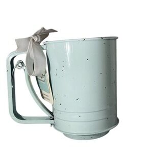 Flour Sifter Robin Mint Green Stainless Steel New with Tags!‎